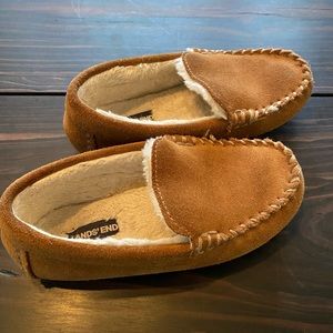 Size 1 Land’s End kids moccasin slippers